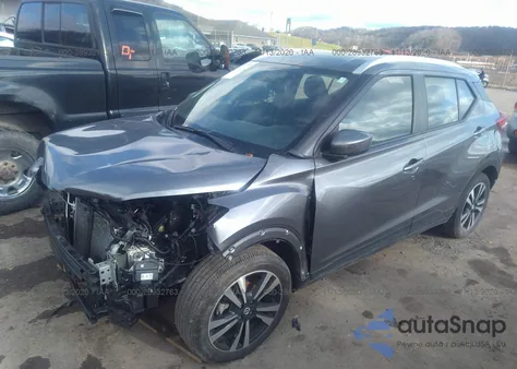 2019 Nissan Kicks Sv z USA, uszkodzony, nr VIN 3N1CP5CU2KL551088